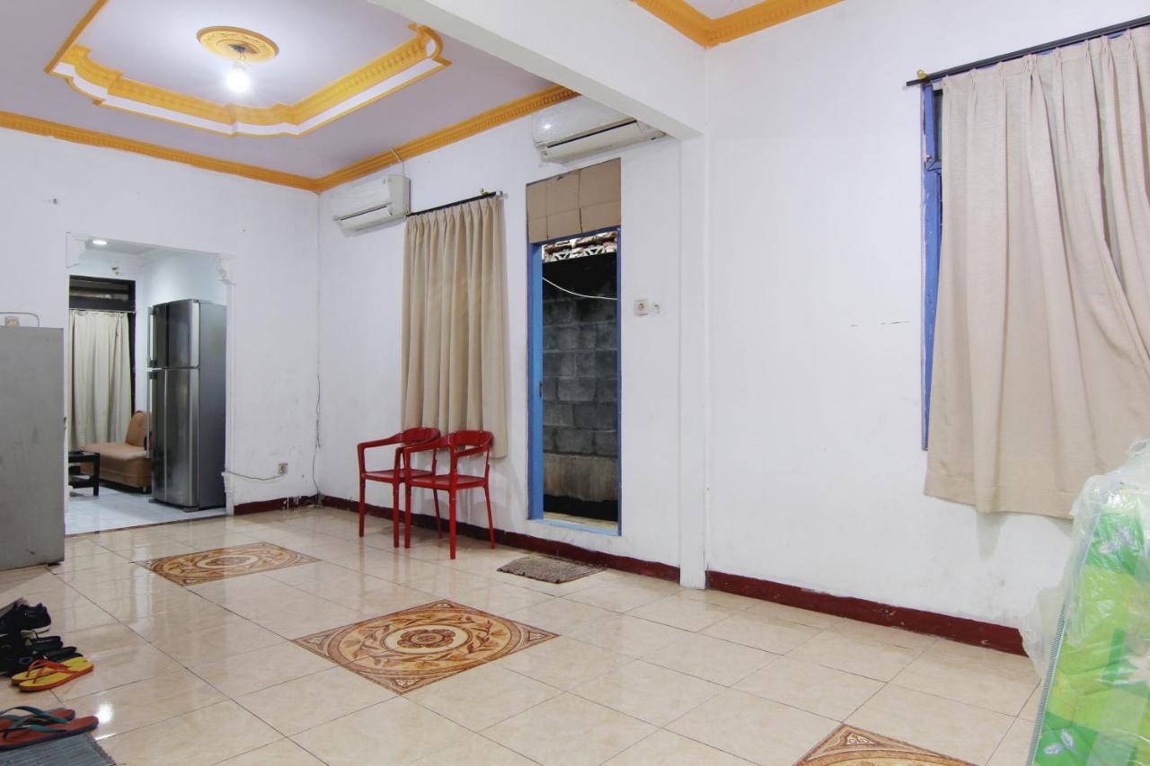 Arjuna Hostel Semarang Ngoại thất bức ảnh